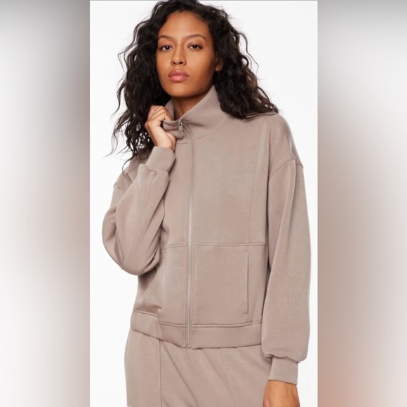 Dynamite| Taupe Scuba Bomber Zip-Up Jacket Size M - Picture 6 of 6